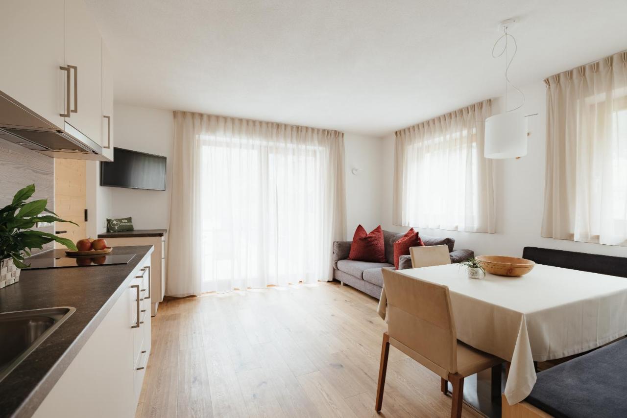 Untermairhof Appartment Residence Selva dei Molini Extérieur photo