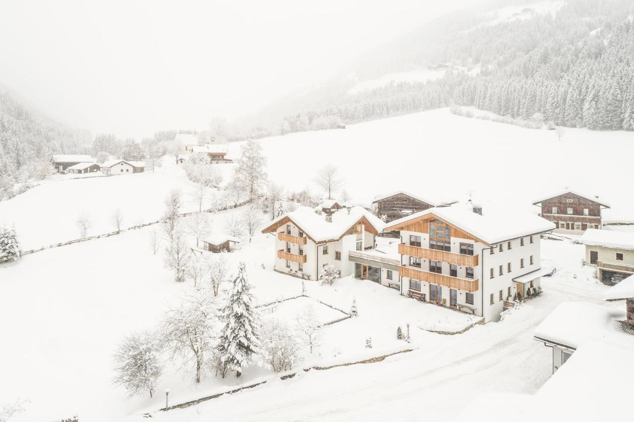 Untermairhof Appartment Residence Selva dei Molini Extérieur photo